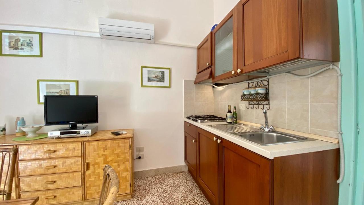 Casa Miriam Apartment Чефалу Екстериор снимка